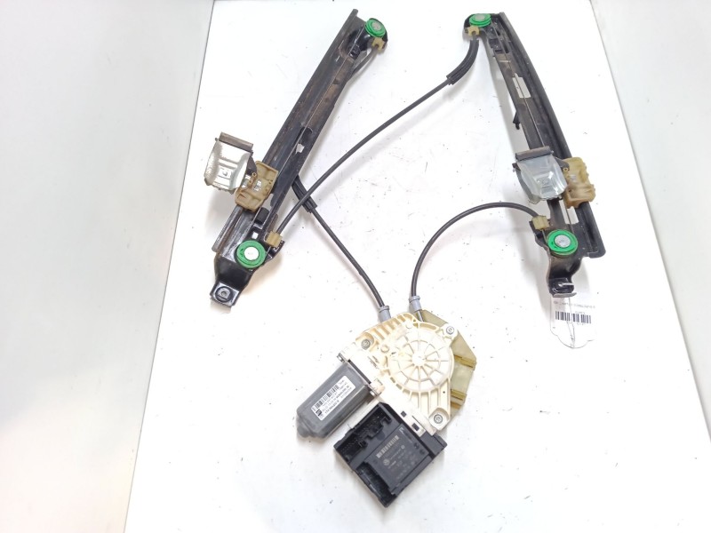 Recambio de elevalunas electrico delantero derecho para seat leon (1p1) 1.9 tdi referencia OEM IAM 1K0959792M  1T0959702G