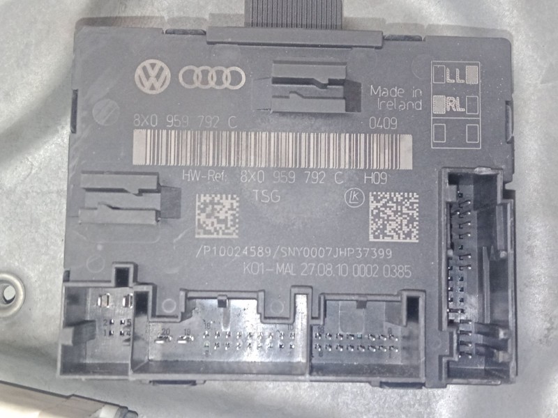Recambio de elevalunas electrico delantero derecho para skoda superb ii station wagon (3t5) 2.0 tdi 16v referencia OEM IAM 8XO95