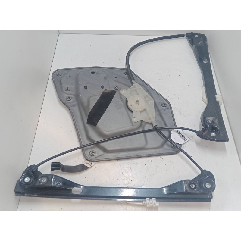 Recambio de elevalunas electrico delantero derecho para skoda superb ii station wagon (3t5) 2.0 tdi 16v referencia OEM IAM 8XO95