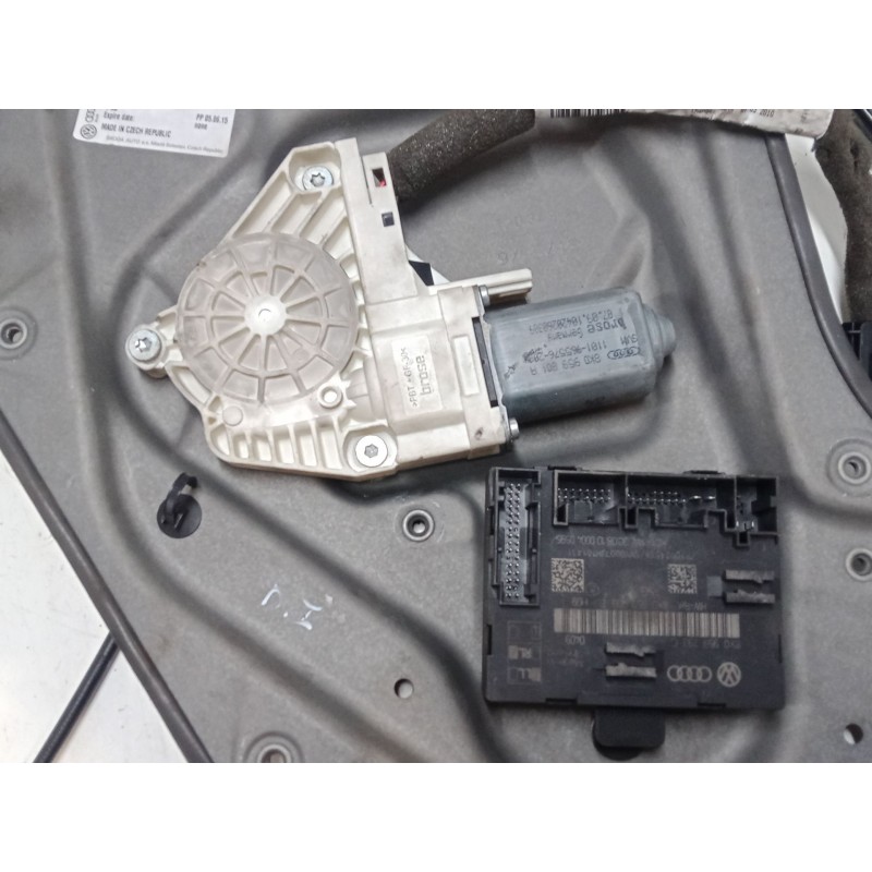 Recambio de elevalunas electrico delantero izquierdo para skoda superb ii station wagon (3t5) 2.0 tdi 16v referencia OEM IAM 8X0