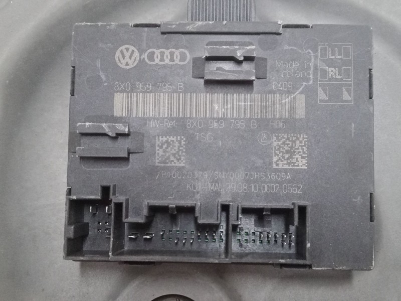Recambio de elevalunas electrico trasero izquierdo para skoda superb ii station wagon (3t5) 2.0 tdi 16v referencia OEM IAM 8X095