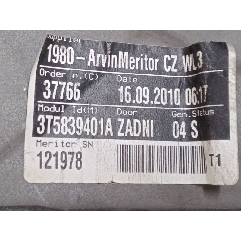 Recambio de elevalunas electrico trasero izquierdo para skoda superb ii station wagon (3t5) 2.0 tdi 16v referencia OEM IAM 8X095