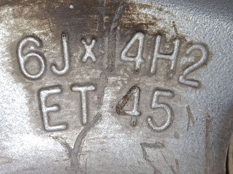 Recambio de llanta alumino 14´´ para volkswagen golf iii (1h1) 1.6 referencia OEM IAM 6J4H2ET45  