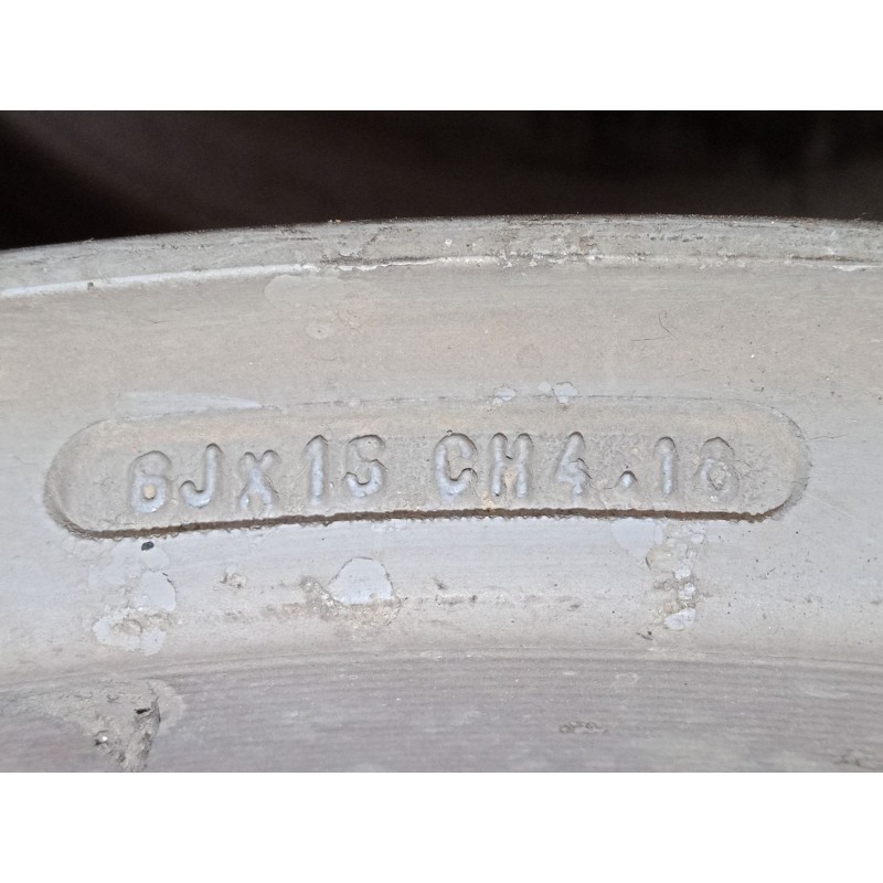 Recambio de llanta alumino 15´´ para citroën xsara (n1) 1.9 d referencia OEM IAM 6JX15CH4ET18  