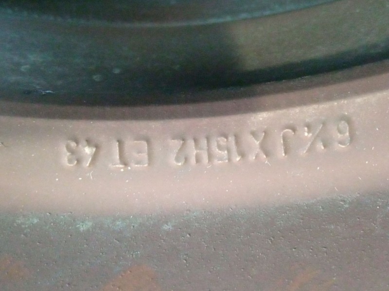 Recambio de llanta alumino 15´´ para volkswagen golf iv (1j1) 1.4 16v referencia OEM IAM 6.5JX15H2ET43  