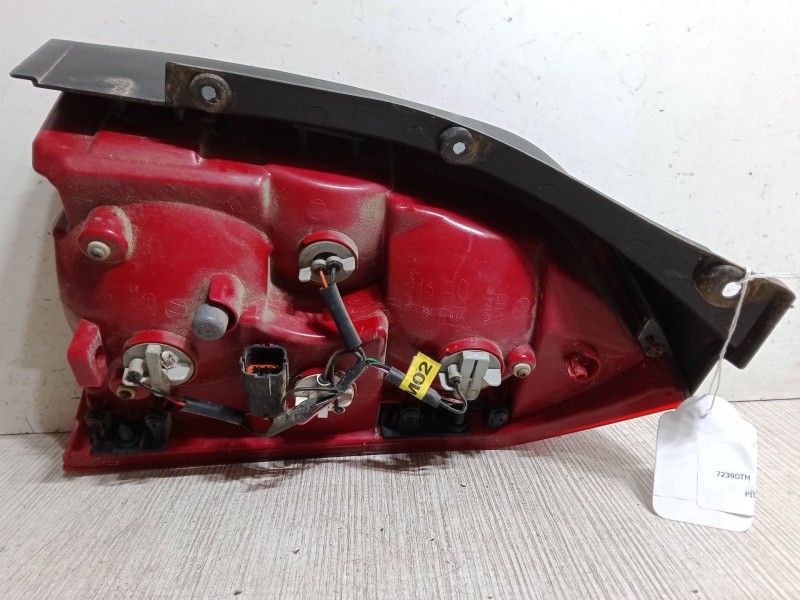 Recambio de piloto trasero izquierdo para hyundai tucson (jm) 2.0 crdi referencia OEM IAM   