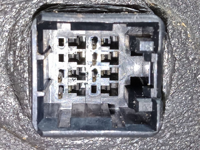 Recambio de retrovisor electrico izquierdo para hyundai tucson (jm) 2.0 crdi referencia OEM IAM   