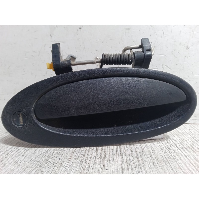 Recambio de maneta exterior puerta delantera derecha para renault laguna i (b56_, 556_) 1.8 (b56a/b) referencia OEM IAM   