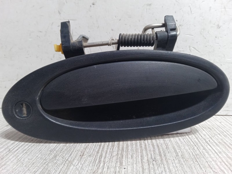 Recambio de maneta exterior puerta delantera derecha para renault laguna i (b56_, 556_) 1.8 (b56a/b) referencia OEM IAM   