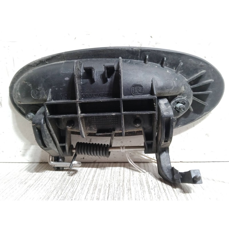 Recambio de maneta exterior puerta trasera izquierda para renault laguna i (b56_, 556_) 1.8 (b56a/b) referencia OEM IAM   