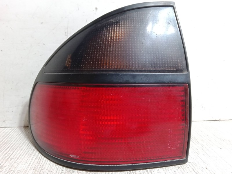 Recambio de piloto trasero izquierdo para renault laguna i (b56_, 556_) 1.8 (b56a/b) referencia OEM IAM   