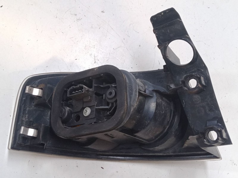 Recambio de piloto trasero derecho para seat ibiza iii (6l1) 1.4 16v referencia OEM IAM   