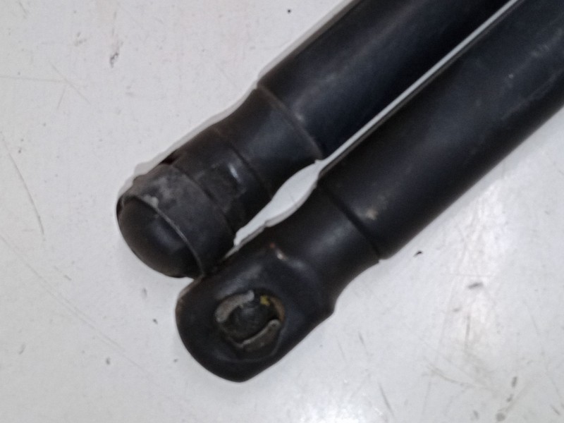 Recambio de amortiguadores malet/porton para opel corsa d (s07) 1.3 cdti (l08, l68) referencia OEM IAM   