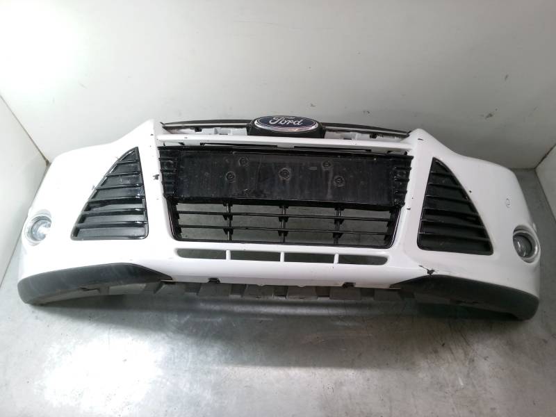 PARAGOLPES DELANTERO 