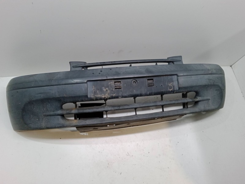 Recambio de paragolpes delantero para renault kangoo express (fc0/1_) 1.2 (fc01, fc0a, fc0f) referencia OEM IAM   