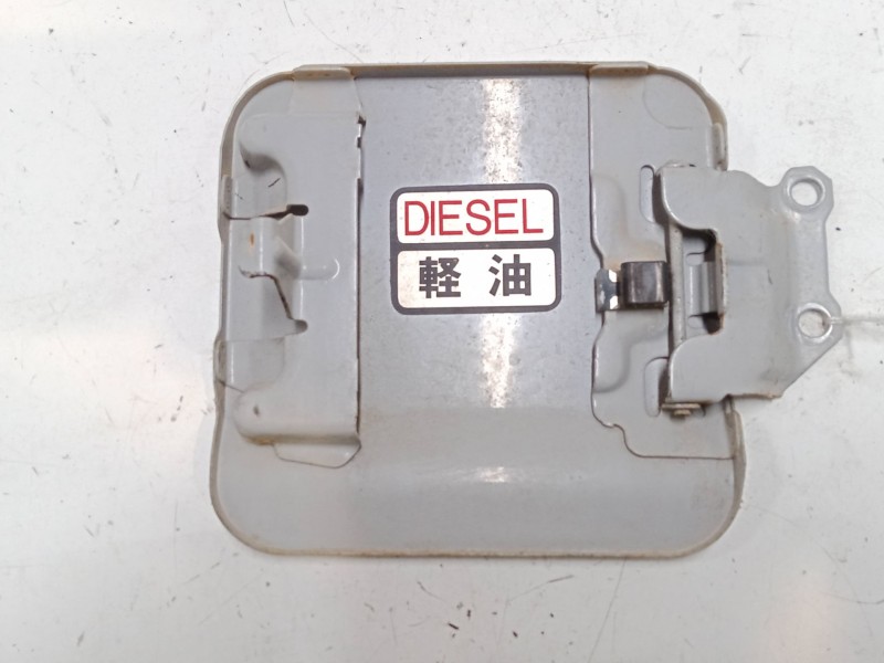 Recambio de tapa exterior combustible para mitsubishi montero sport i (k7_, k9_) 2.5 td (k94w, k74t) referencia OEM IAM   