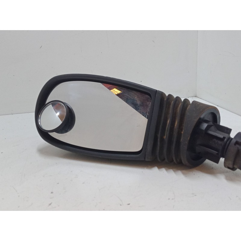 Recambio de retrovisor izquierdo para fiat punto (188_) 1.9 ds 60 (188.031, .051, .231, .251) referencia OEM IAM   