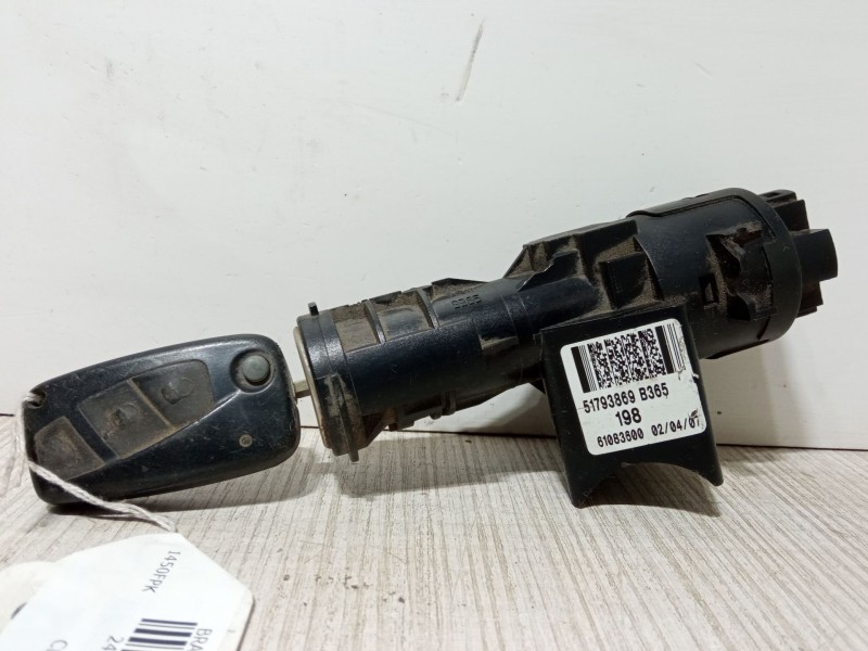 Recambio de clausor para fiat bravo ii (198_) 1.4 (198axa1b) referencia OEM IAM 51793869  