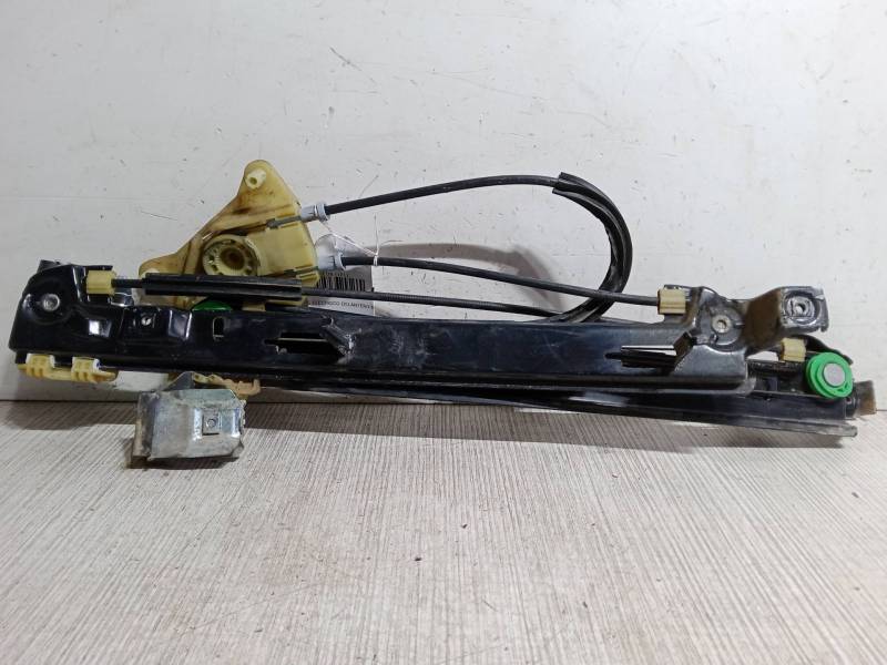 ELEVALUNAS ELECTRICO DELANTERO DERECHO 