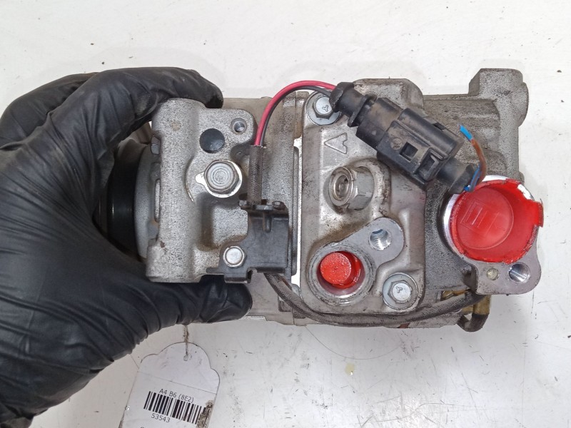 Recambio de compresor a/a para audi a4 b6 (8e2) 2.0 referencia OEM IAM 8E0260805BA  