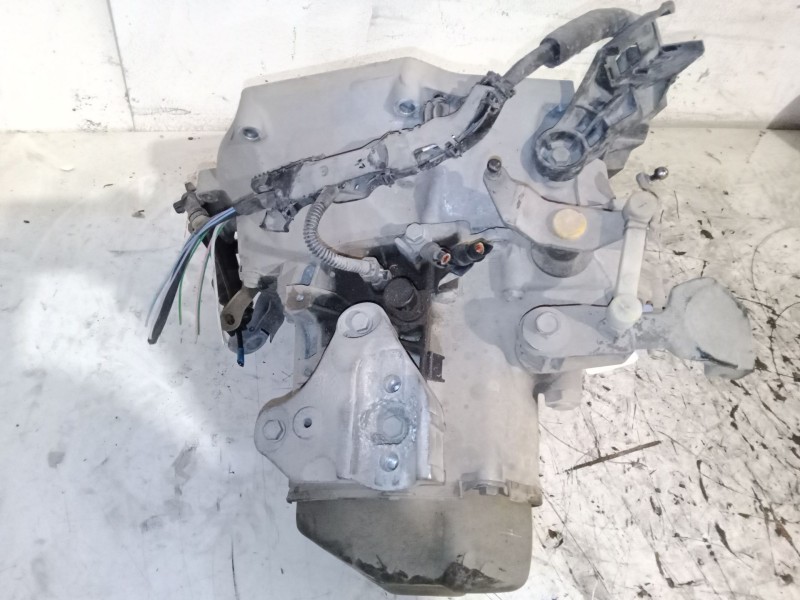 Recambio de caja de cambios manual 5 velocidades para peugeot 2008 i (cu_) 1.2 vti referencia OEM IAM 20CR14  