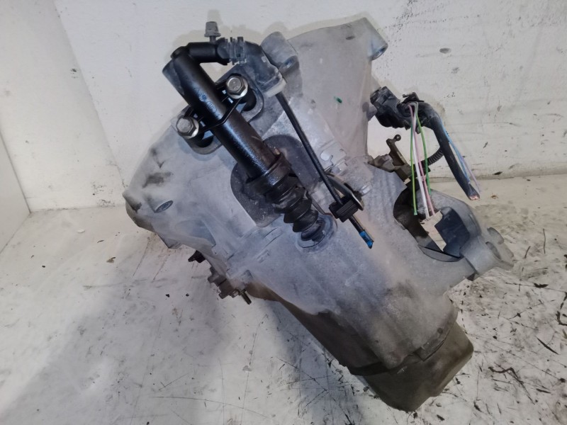 Recambio de caja de cambios manual 5 velocidades para peugeot 2008 i (cu_) 1.2 vti referencia OEM IAM 20CR14  