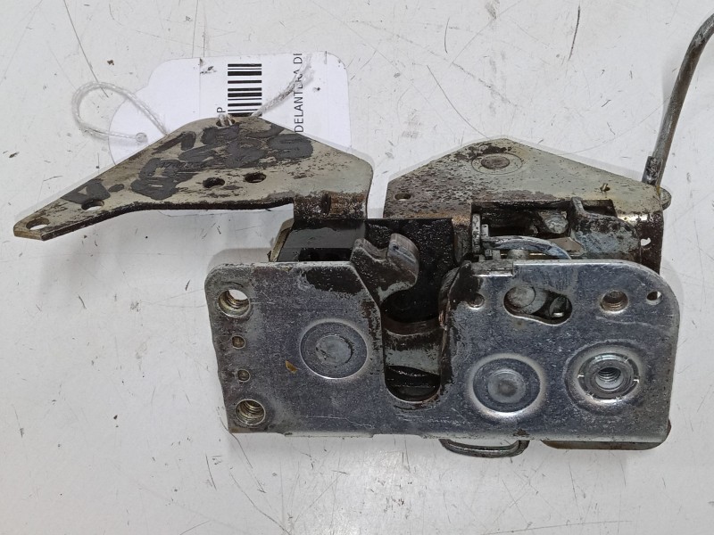 Recambio de cerradura puerta delantera derecha para scania scania p p 94gb 6x2 referencia OEM IAM   