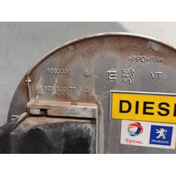 TAPA EXTERIOR COMBUSTIBLE 