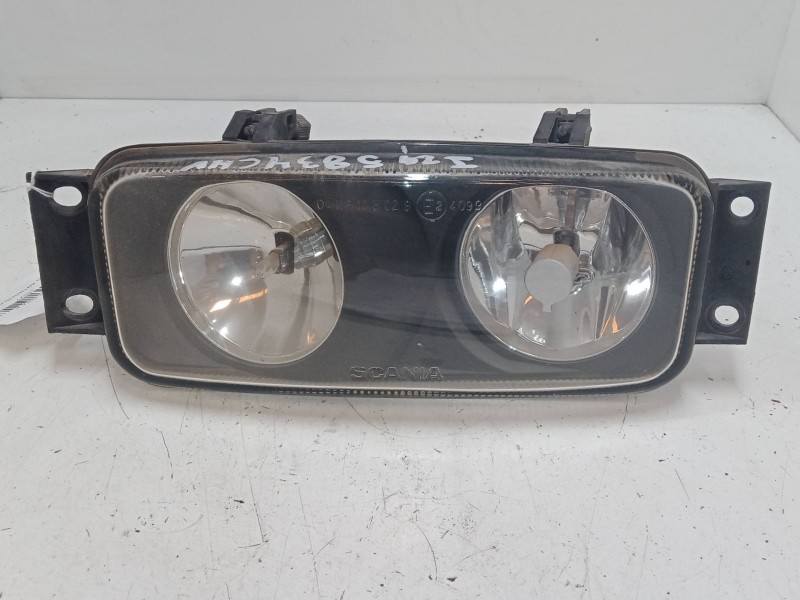 Recambio de faro antiniebla izquierdo para scania scania p p 94gb 6x2 referencia OEM IAM 67807591  1420691