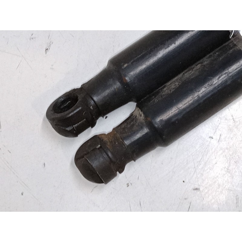 Recambio de amortiguadores malet/porton para hyundai santa fé i (sm) 2.0 crdi referencia OEM IAM   