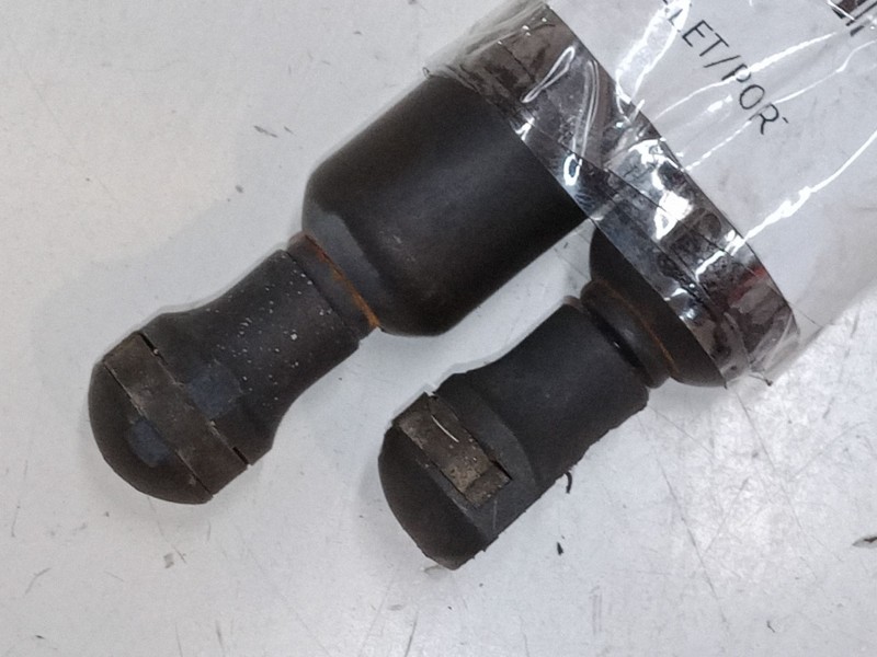 Recambio de amortiguadores malet/porton para renault clio ii (bb_, cb_) 1.5 dci (b/cb07) referencia OEM IAM   