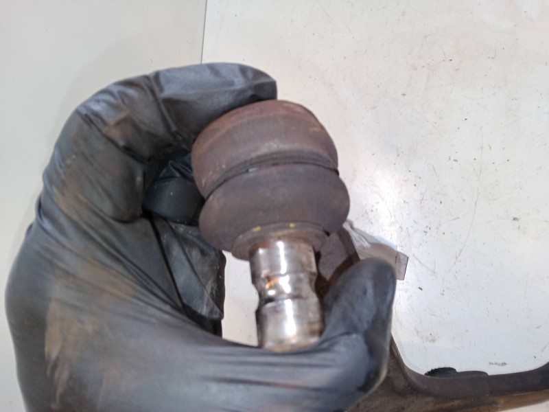 Recambio de brazo suspension inferior delantero derecho para peugeot 206 hatchback (2a/c) 1.4 hdi eco 70 referencia OEM IAM   