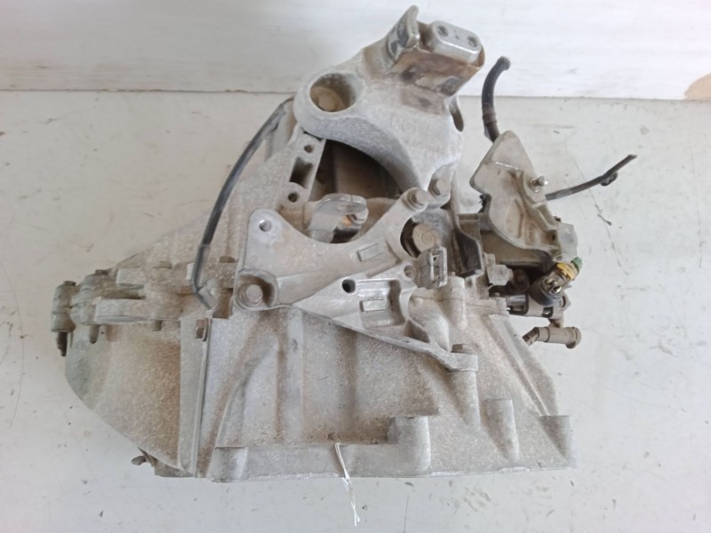 Recambio de caja de cambios manual 6 velocidades para peugeot 308 sw ii (lc_, lj_, lr_, lx_, l4_) 1.6 hdi / bluehdi 115 (lcbhxm,