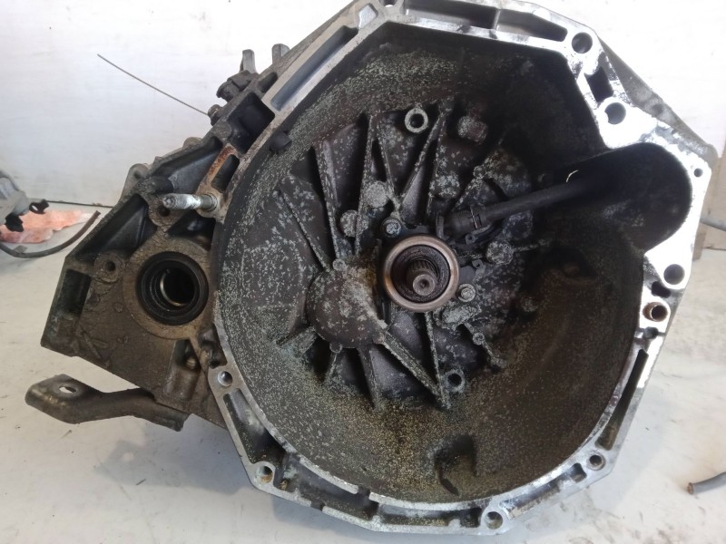 Recambio de caja de cambios manual 6 velocidades para renault scénic ii (jm0/1_) 1.6 16v (jm1r) referencia OEM IAM 7701700507  T