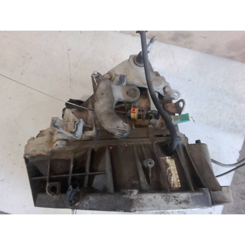 Recambio de caja de cambios manual 6 velocidades para renault scénic ii (jm0/1_) 1.6 16v (jm1r) referencia OEM IAM 7701700507  T
