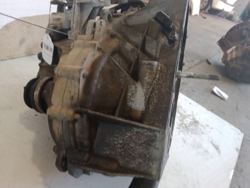 Recambio de caja de cambios manual 6 velocidades para renault scénic ii (jm0/1_) 1.6 16v (jm1r) referencia OEM IAM 7701700507  T