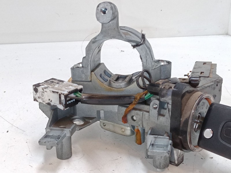 Recambio de clausor para citroën c-crosser (vu_, vv_) 2.2 hdi referencia OEM IAM 8670A039  