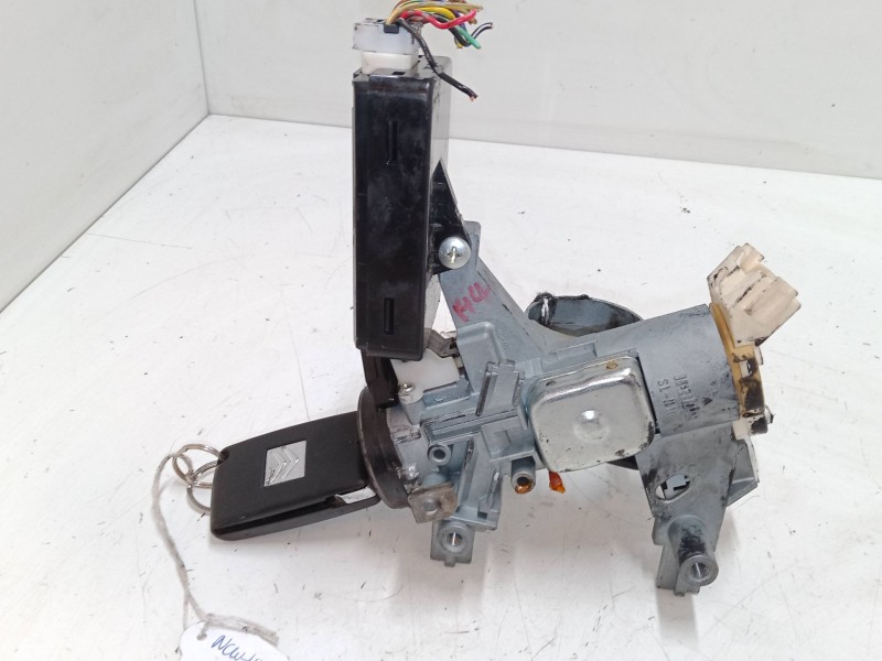 Recambio de clausor para citroën c-crosser (vu_, vv_) 2.2 hdi referencia OEM IAM 8670A039  