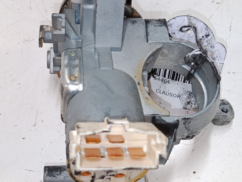 Recambio de clausor para citroën c-crosser (vu_, vv_) 2.2 hdi referencia OEM IAM 8670A039  