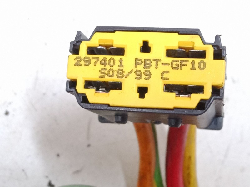 Recambio de clausor para renault clio ii (bb_, cb_) 1.2 (bb0a, bb0f, bb10, bb1k, bb28, bb2d, bb2h, cb0a,... referencia OEM IAM  