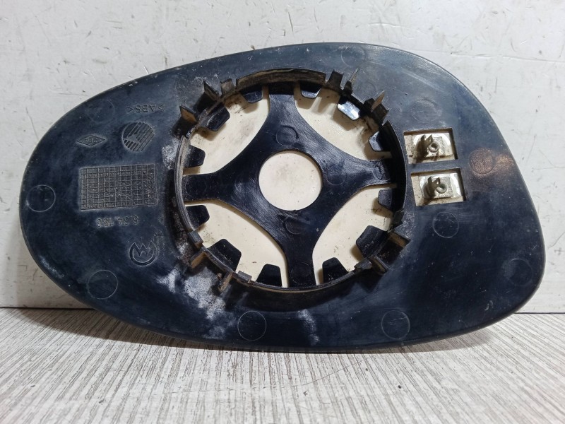 Recambio de cristal retrovisor izquierdo para renault espace i (j11_) 2.0 (j/s112) referencia OEM IAM   