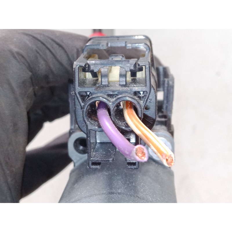 Recambio de elevalunas electrico delantero derecho para ford fiesta vi (cb1, ccn) 1.25 referencia OEM IAM C7Y2A  8A6114553A