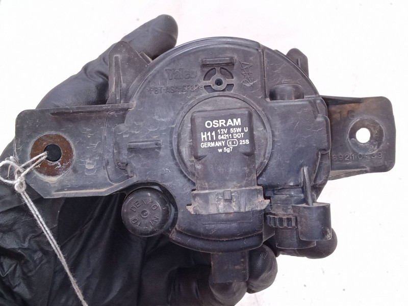 Recambio de faro antiniebla izquierdo para renault clio ii (bb_, cb_) 1.5 dci (b/cb07) referencia OEM IAM   