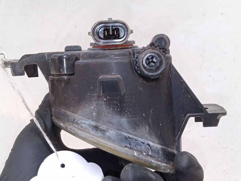 Recambio de faro antiniebla izquierdo para renault clio ii (bb_, cb_) 1.5 dci (b/cb07) referencia OEM IAM   