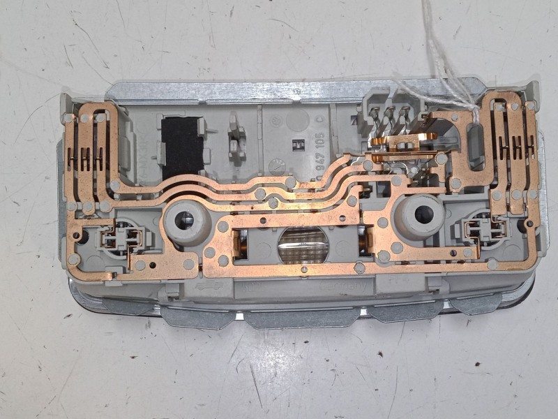 Recambio de luz interior delantera para skoda fabia i (6y2) 1.9 tdi referencia OEM IAM 3B0947105C  