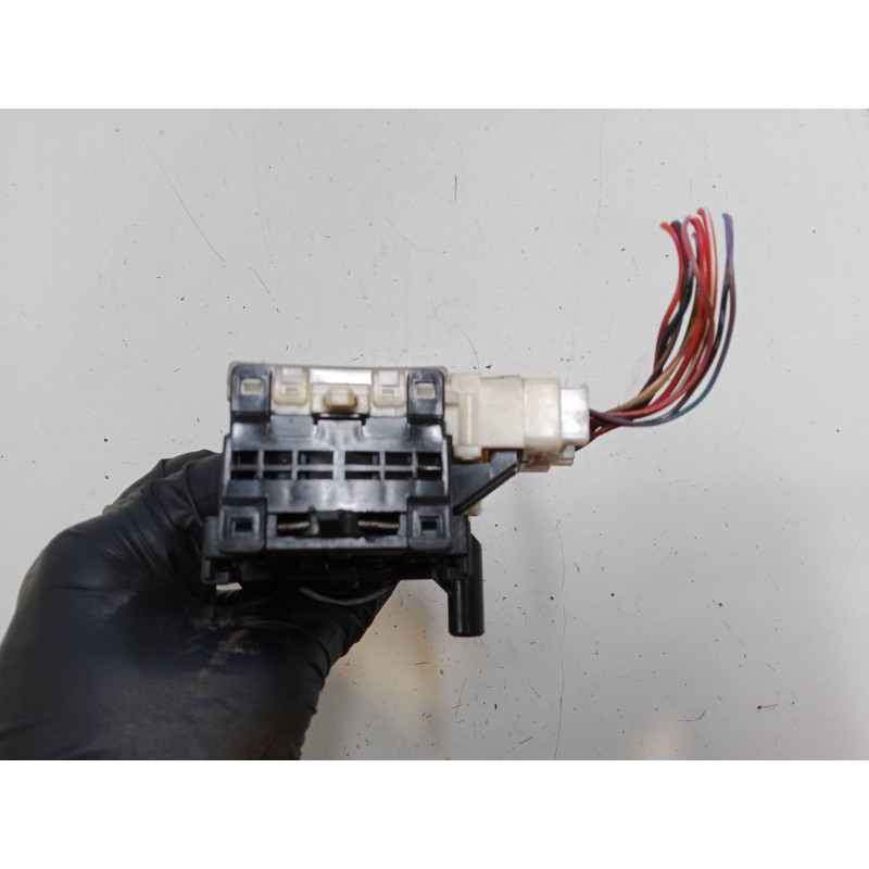 Recambio de mando de intermitencia para suzuki swift iii (mz, ez) 1.3 ddis (rs 413d) referencia OEM IAM   