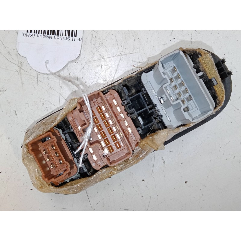 Recambio de mando elevalunas delantero izquierdo para renault megane ii station wagon (km0/1_) 1.5 dci (km16, km1e) referencia O