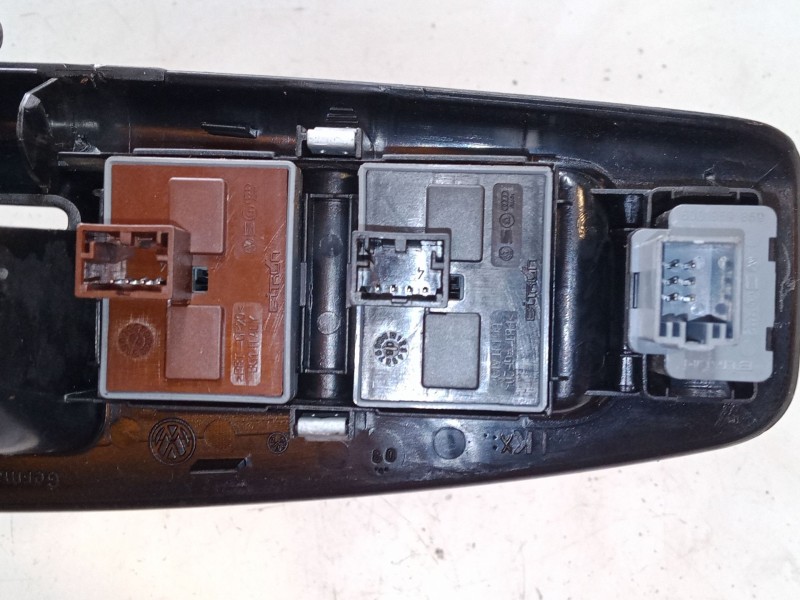 Recambio de mando elevalunas delantero izquierdo para volkswagen polo (9n_, 9a_) 1.4 tdi referencia OEM IAM 6Q1867171F  