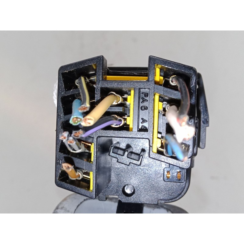 Recambio de mando limpiaparabrisas para opel corsa b (s93) 1.0 i 12v (f08, f68, m68) referencia OEM IAM 90124931 90191942 901963