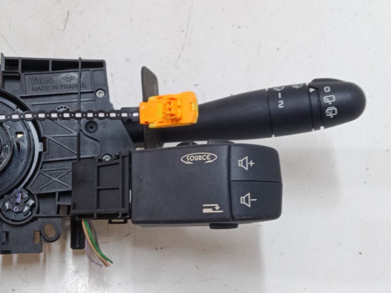 Recambio de mando luces para renault clio ii (bb_, cb_) 1.5 dci (b/cb07) referencia OEM IAM   